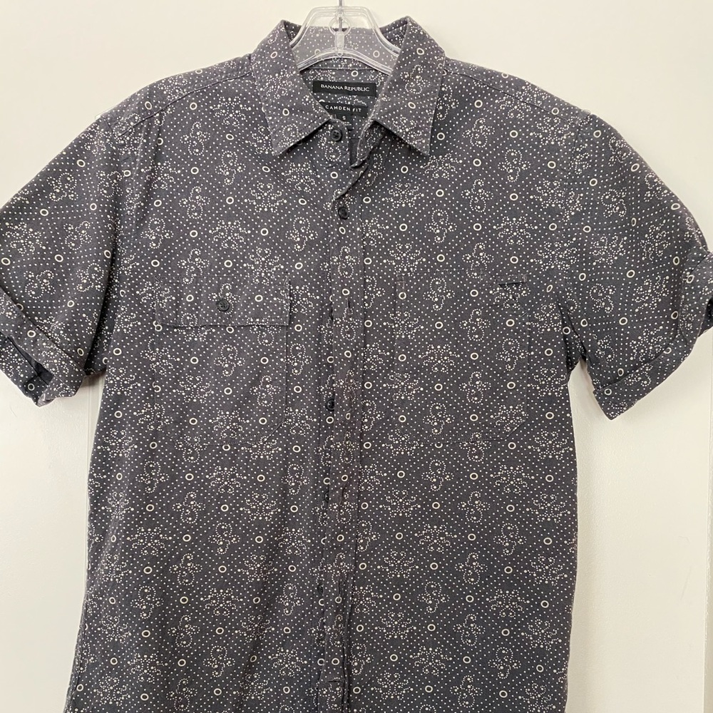 Banana Republic Mens short sleeve shirt